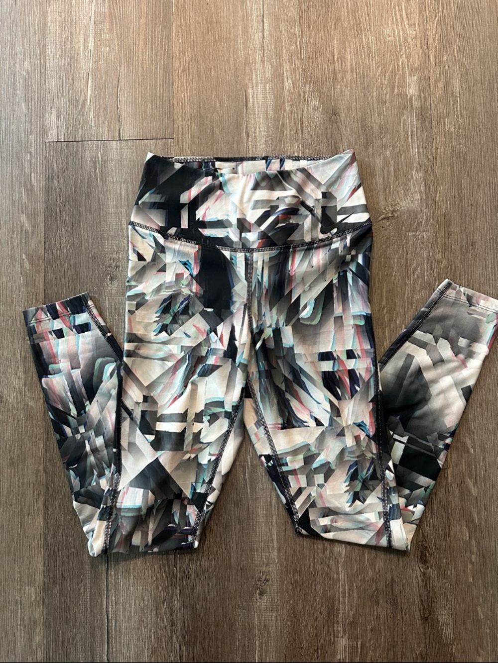 Nike Women's Abstract Multi-Color Sculpted Leggings - Black, White, Teal, Pink